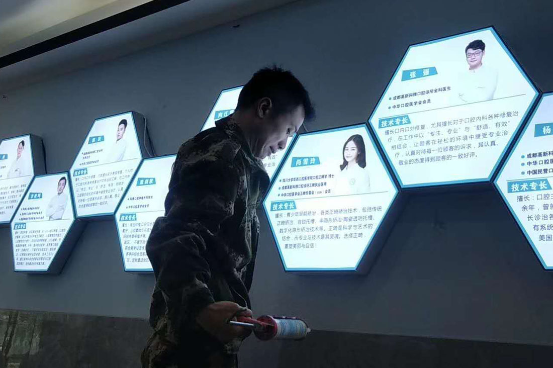 成都燈箱廣告91香蕉下载地址安裝