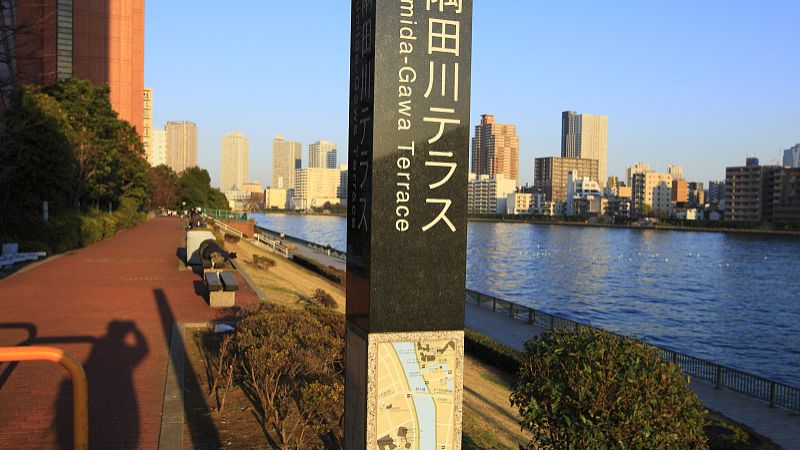 四川廣告製作精神堡壘獨特的風格魅力。